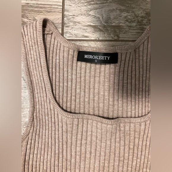 Merokeety Ribbed Tan Tank Top - Picture 2 of 2